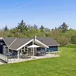 Four-bedroom In Ringkøbing