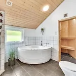 Four-bedroom In Ringkøbing