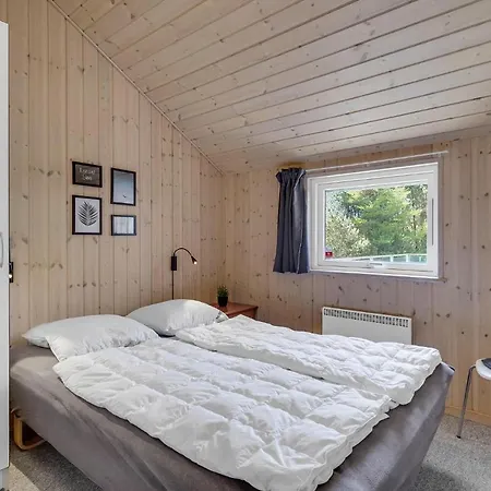 Amazing Home In Ringkobing With Sauna * Ringkøbing