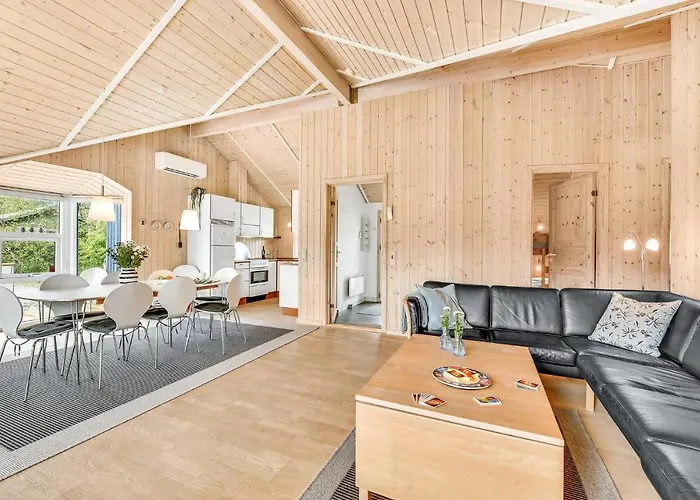 Four-bedroom In Tatil Evi *